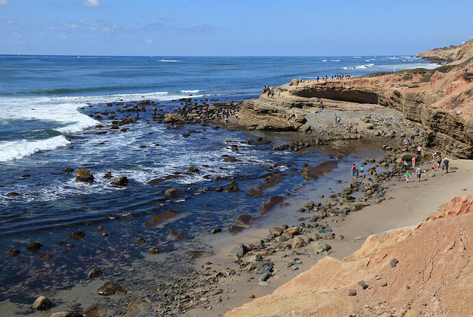 Cabrillo 潮间带低潮景观,NPS Photo / Dan Zeller;并非任意到访时间都能看到相同水位